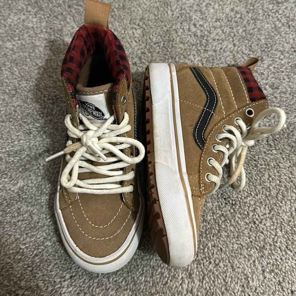 High top vans